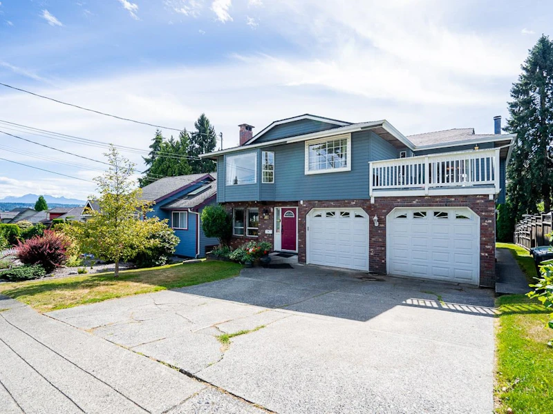 430 Elmer Street, New Westminster BC V3L 4M5