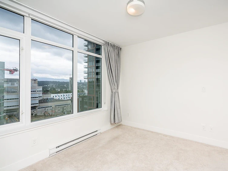 1204-258 Nelson Court, New Westminster, BC, V3L 0J9 - 12