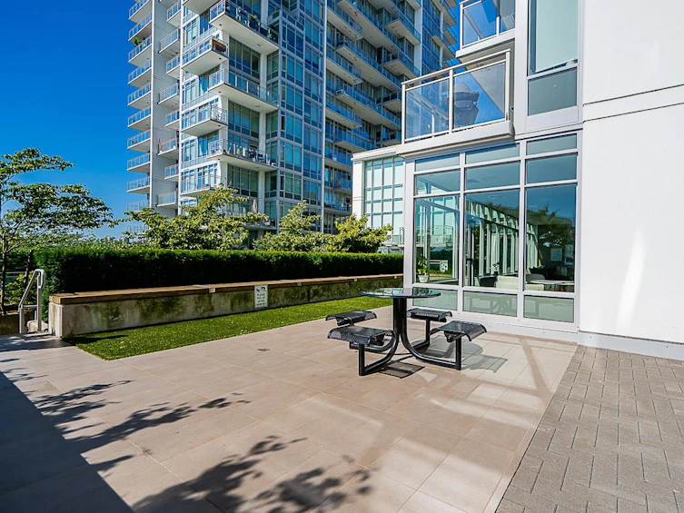 1204-258 Nelson Court, New Westminster, BC, V3L 0J9 - 36