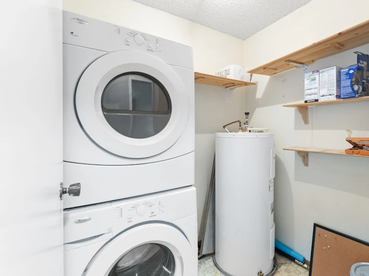 301-9632 120a, Surrey, BC, V3V 4H4 - 21