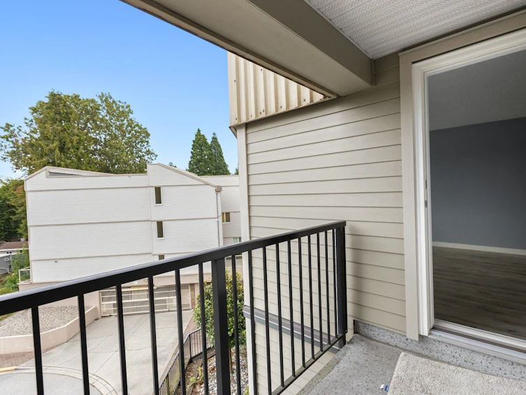 301-9632 120a, Surrey, BC, V3V 4H4 - 23