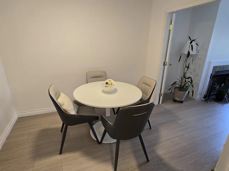 118-8600 Ackroyd Road, Richmond, BC, V6X 3G1 - 5