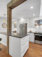8 2151 Banbury Road
