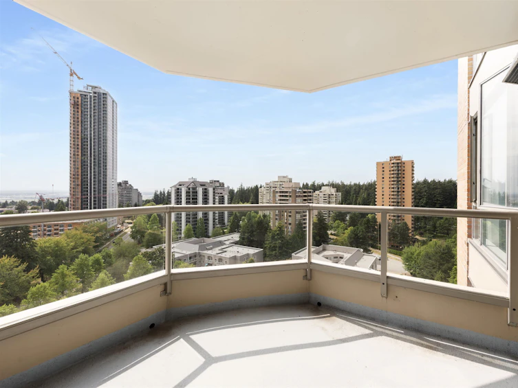 1602-4350 Beresford Street, Burnaby, BC, V5H 4K9 - 6