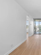 1205 200 Nelson's Crescent