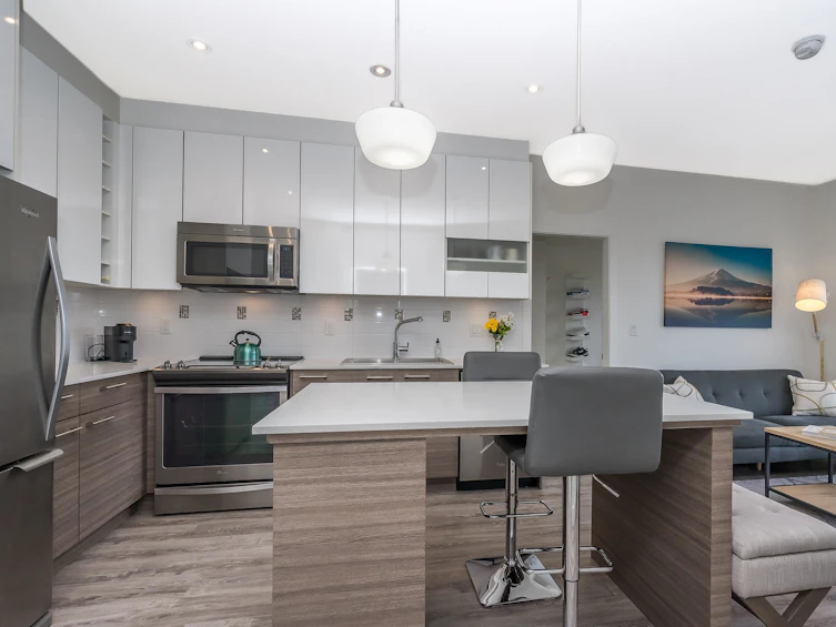 402-16388 64, Surrey, BC, V3S 6X6 - 6
