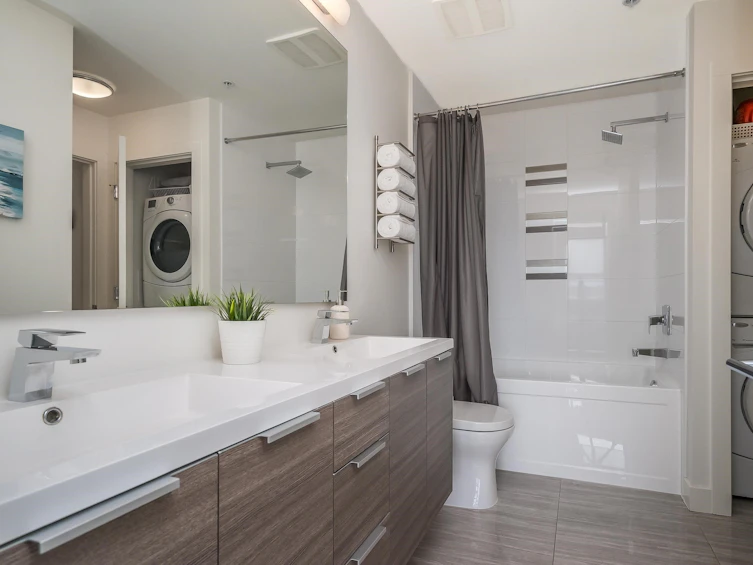 402-16388 64, Surrey, BC, V3S 6X6 - 14