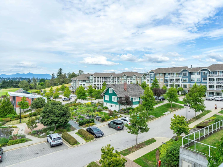 402-16388 64, Surrey, BC, V3S 6X6 - 22