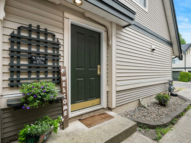 87-18883 65, Surrey, BC, V3S 8Y2 - 4