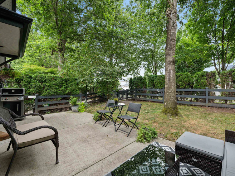 87-18883 65, Surrey, BC, V3S 8Y2 - 37