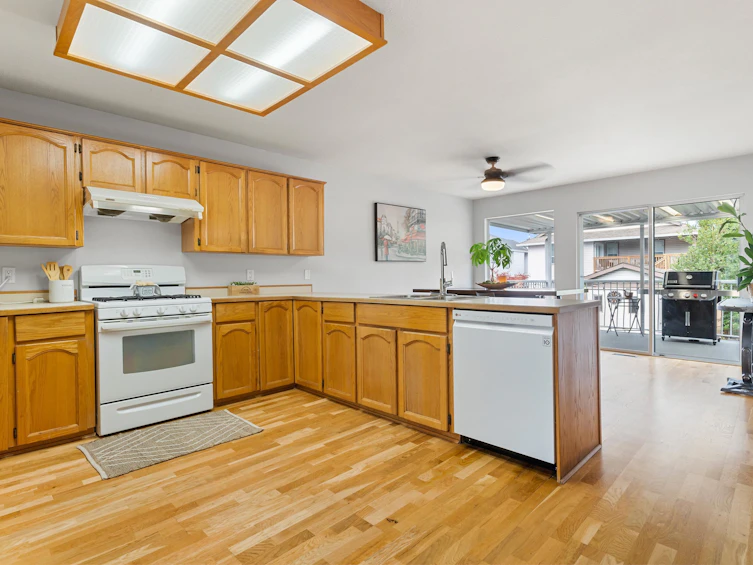 19637 Maple Place, Pitt Meadows, BC, V3Y 2L3 - 11