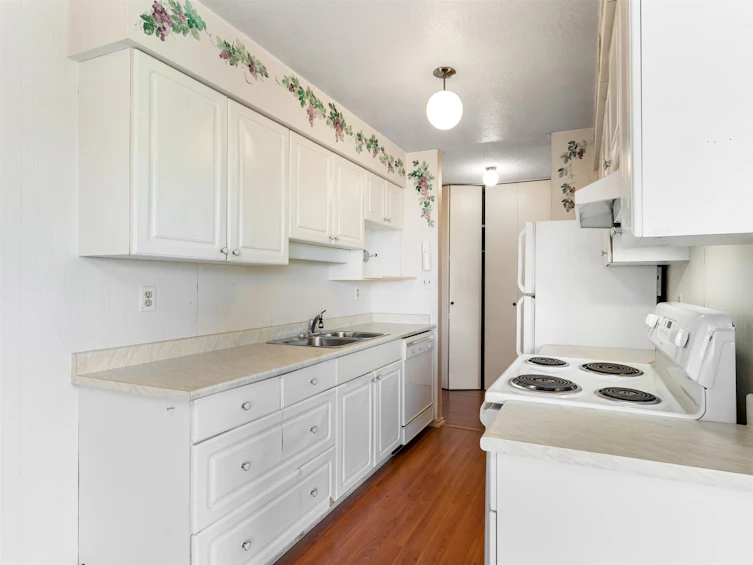 508-5932 Patterson Avenue, Burnaby, BC, V5H 4B4 - 6