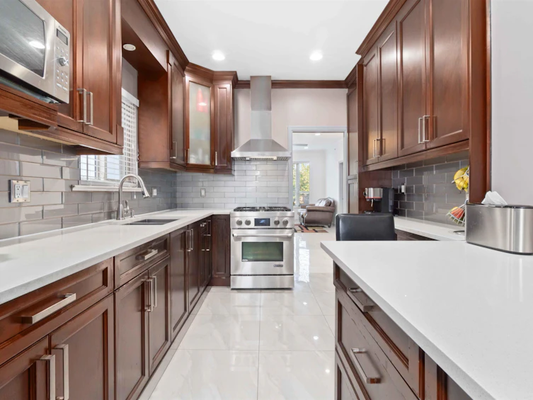 426 E 18th Avenue, Vancouver, BC, V5V 1G1 - 8