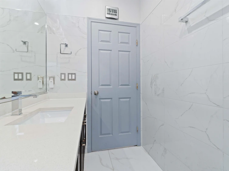 426 E 18th Avenue, Vancouver, BC, V5V 1G1 - 17