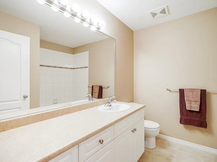 16753 61 Avenue, Surrey, BC, V3S 1W2 - 29