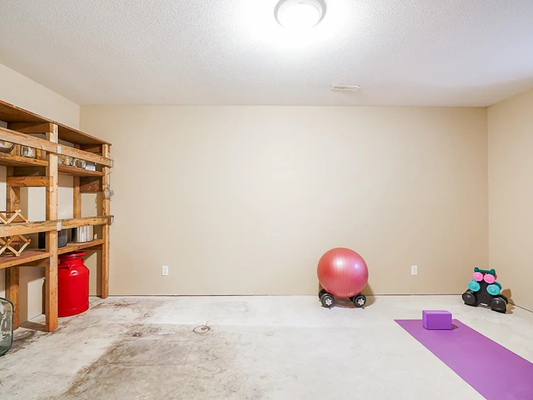16753 61 Avenue, Surrey, BC, V3S 1W2 - 33
