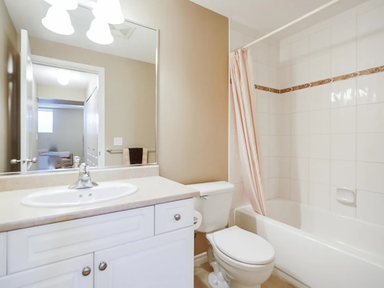 16753 61 Avenue, Surrey, BC, V3S 1W2 - 34