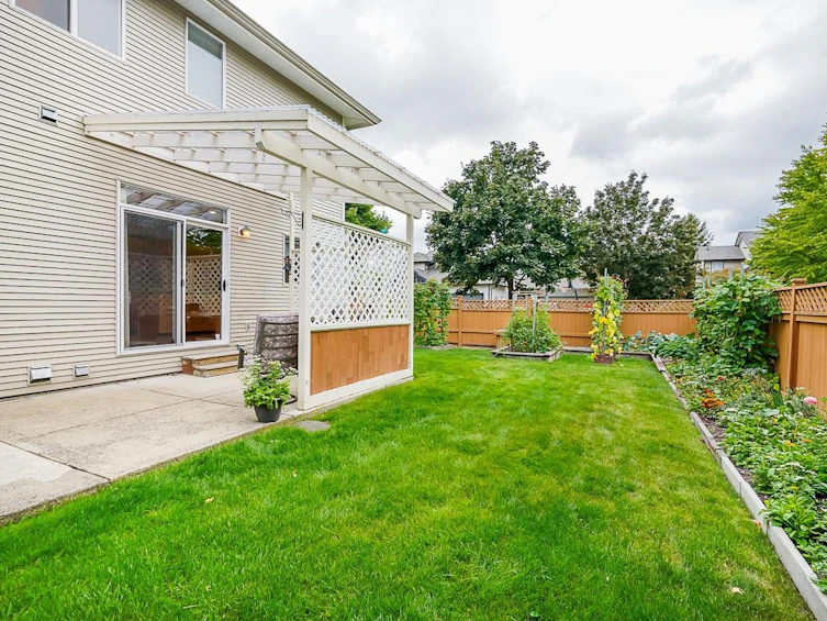 16753 61 Avenue, Surrey, BC, V3S 1W2 - 36
