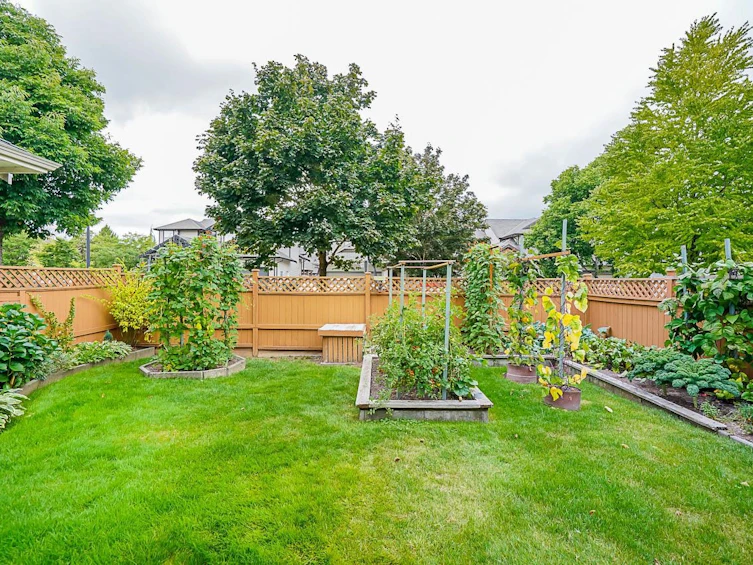 16753 61 Avenue, Surrey, BC, V3S 1W2 - 37