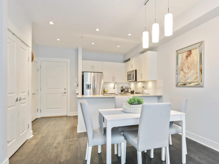 308-20728 Willoughby Town Centre, Langley, BC, V2Y 0P3 - 5