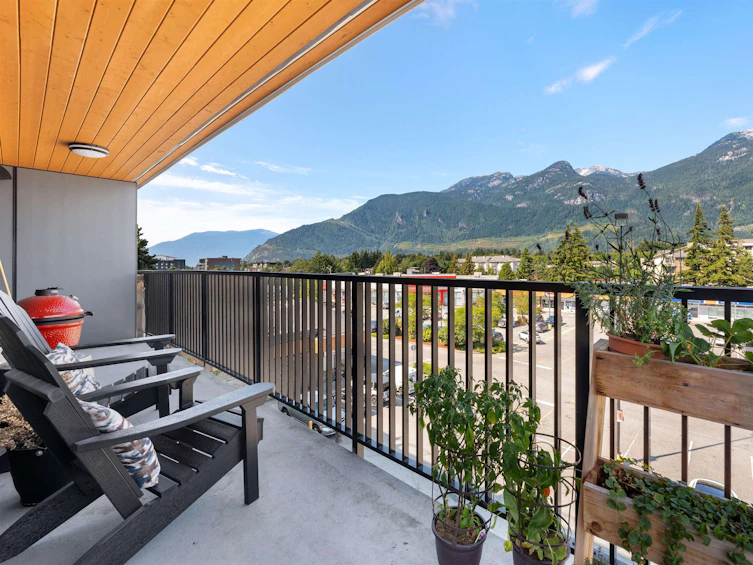311-1365 Pemberton Avenue, Squamish, BC, V8B 1B7 - 29