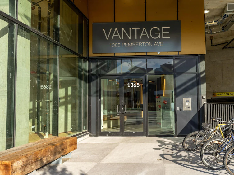 311-1365 Pemberton Avenue, Squamish, BC, V8B 1B7 - 37