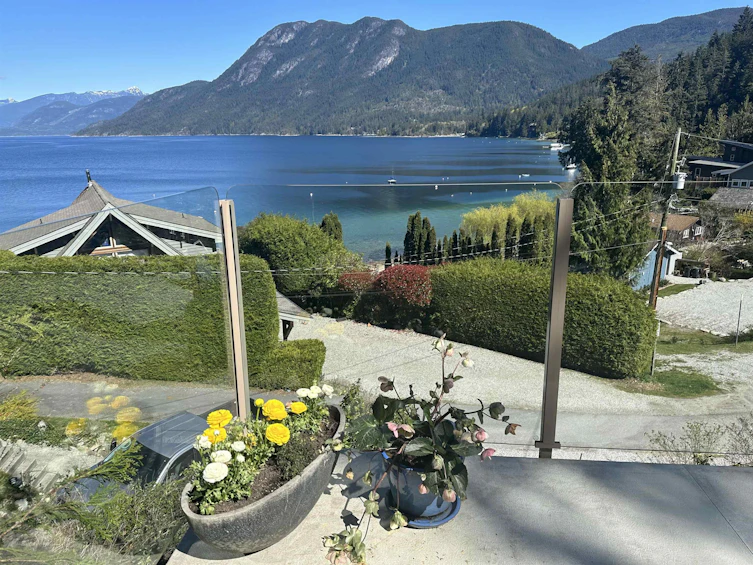 6043 Coracle Place, Sechelt, BC, V7Z 0P2 - 3