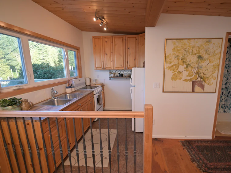 6043 Coracle Place, Sechelt, BC, V7Z 0P2 - 12