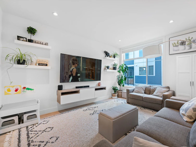 13-2328 167a, Surrey, BC, V3Z 1H2 - 3