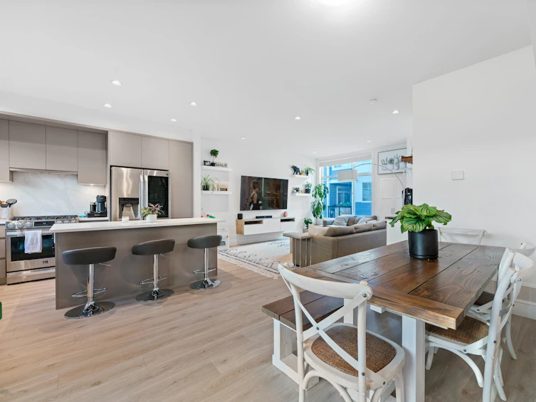 13-2328 167a, Surrey, BC, V3Z 1H2 - 12