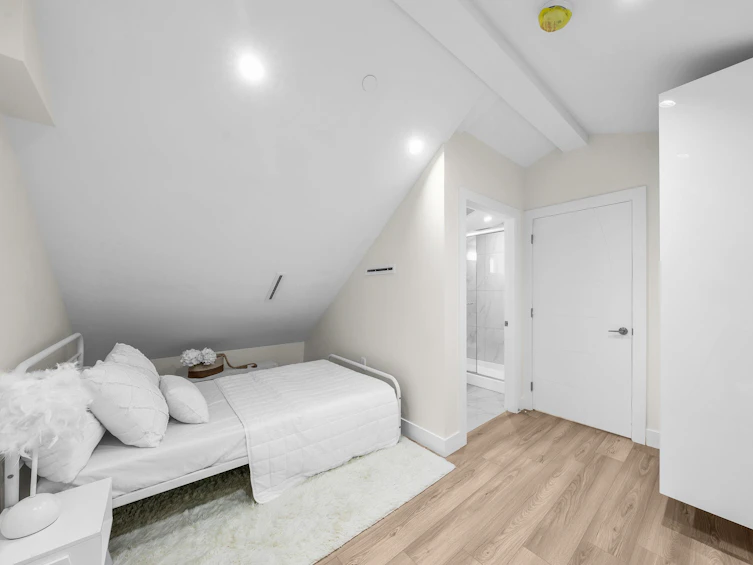 1-3320 East 44th Avenue, Vancouver, BC, V5R 3B4 - 22