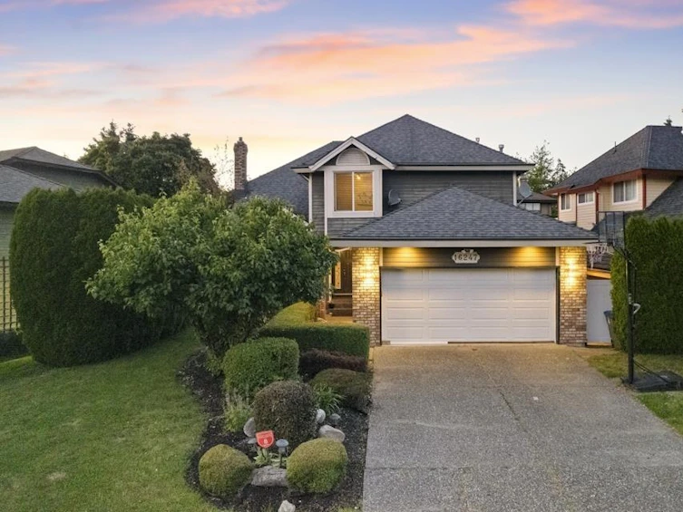 16247 South Glenwood Crescent, Surrey, BC, V4N 1W9 - 2