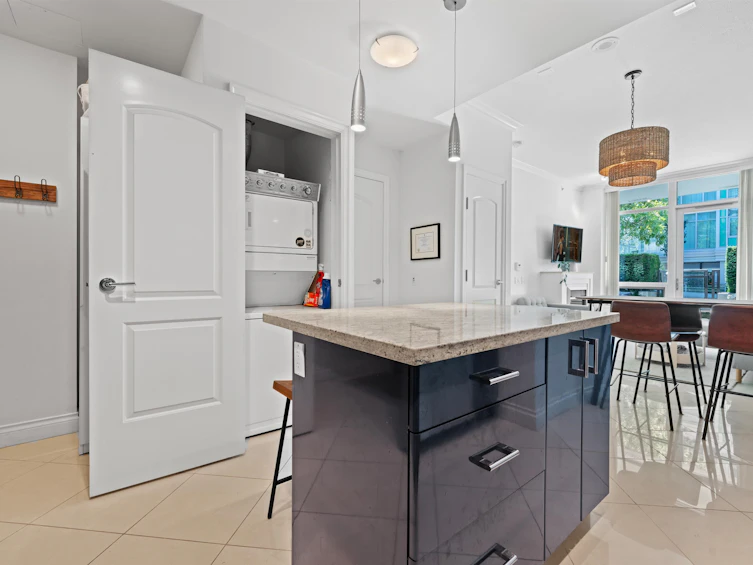 102-172 Victory Ship Way, North Vancouver, BC, V7L 0B5 - 12
