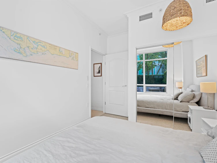 102-172 Victory Ship Way, North Vancouver, BC, V7L 0B5 - 21