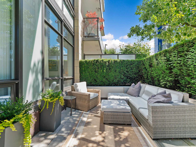 102-172 Victory Ship Way, North Vancouver, BC, V7L 0B5 - 25