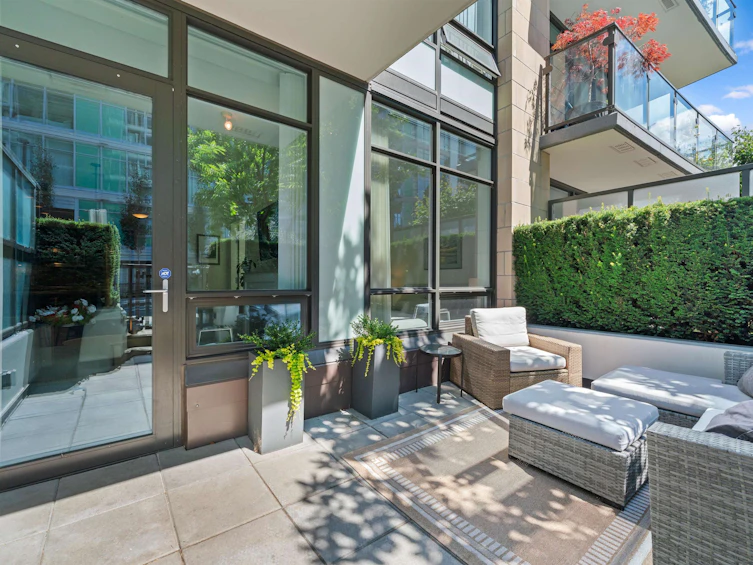102-172 Victory Ship Way, North Vancouver, BC, V7L 0B5 - 26