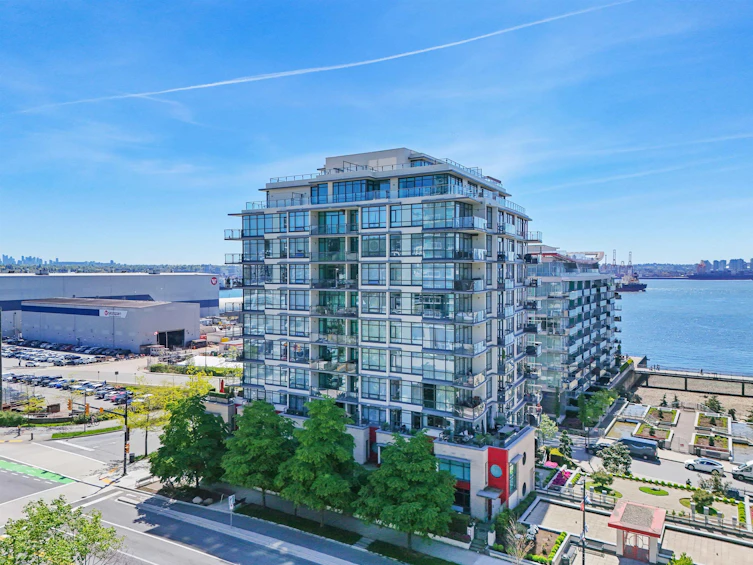 102-172 Victory Ship Way, North Vancouver, BC, V7L 0B5 - 31