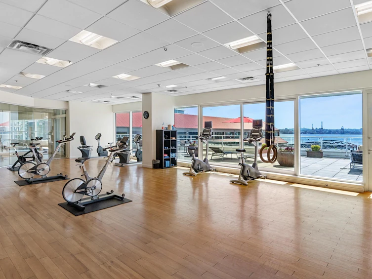 102-172 Victory Ship Way, North Vancouver, BC, V7L 0B5 - 35