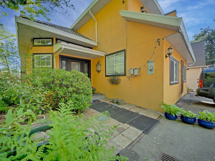 2893 Dollarton Highway, North Vancouver, BC, V7H 1B1 - 3