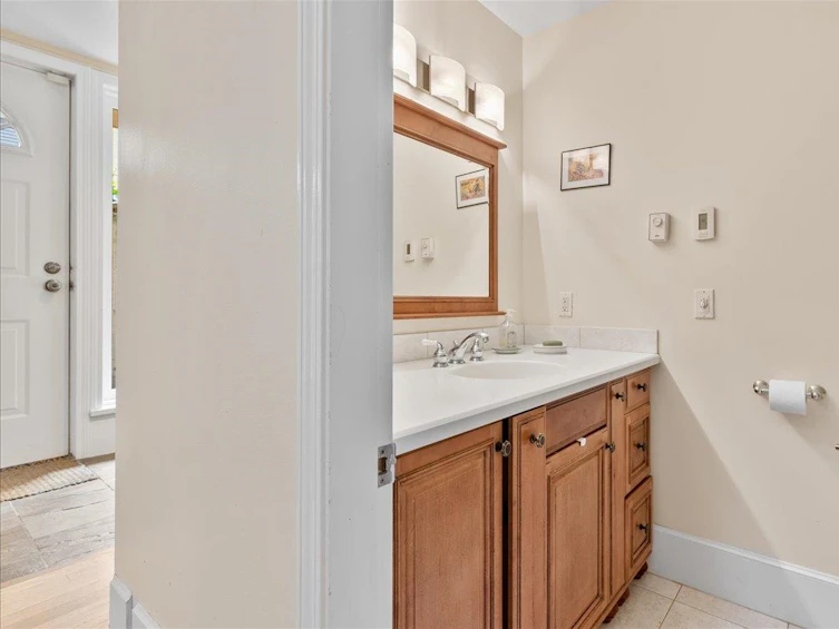 2614 West 5th Avenue, Vancouver, BC, V6K 1T3 - 19