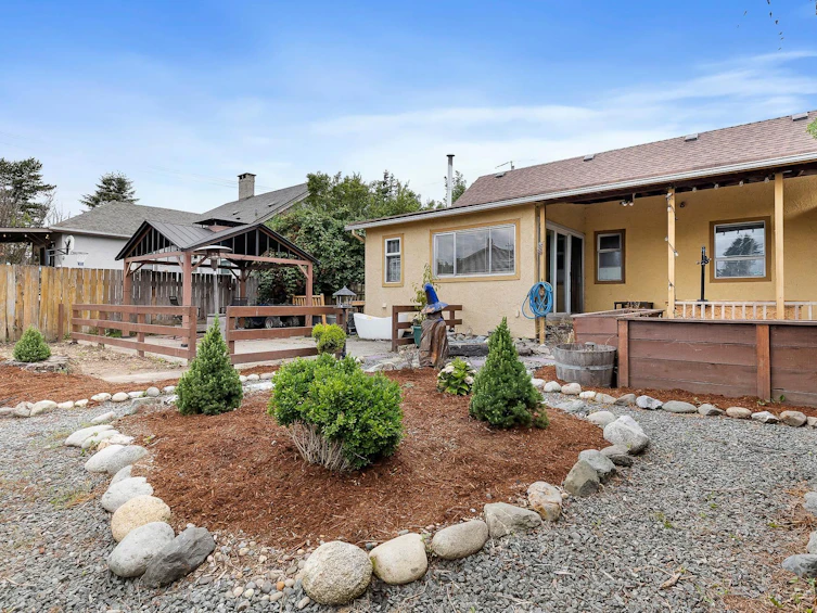 46220 Princess Avenue, Chilliwack, BC, V2P 2A9 - 2