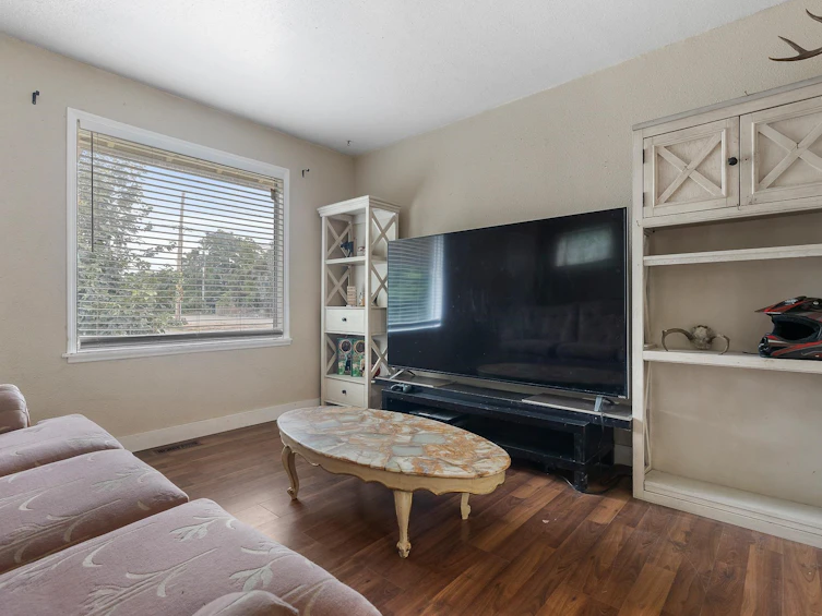 46220 Princess Avenue, Chilliwack, BC, V2P 2A9 - 14