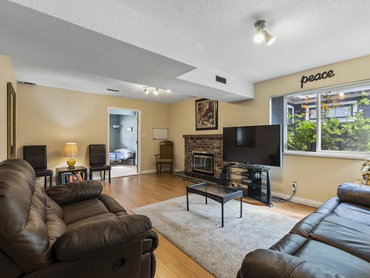 15251 97 Avenue, Surrey, BC, V3R 8C7 - 22