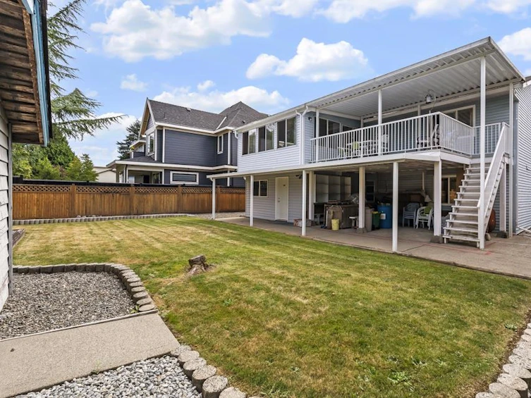 15251 97 Avenue, Surrey, BC, V3R 8C7 - 38