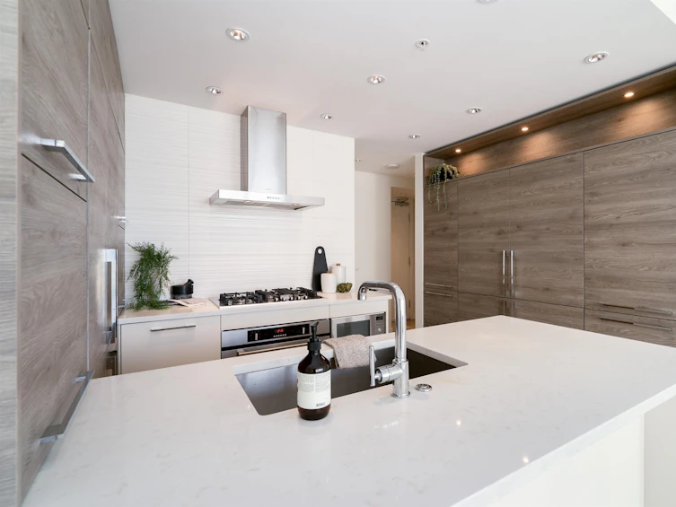 2003-7388 Kingsway, Burnaby, BC, V3N 0G9 - 20