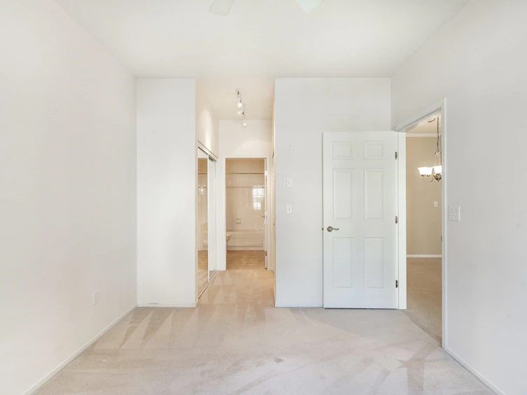 206-5555 13a Avenue, Delta, BC, V4M 2E7 - 14