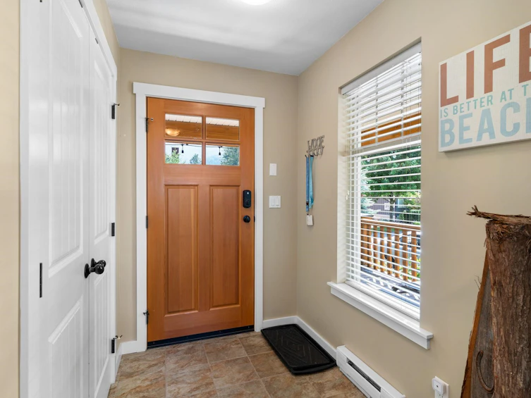 1849 Blackberry Lane, Cultus Lake, BC, V2R 0E1 - 6