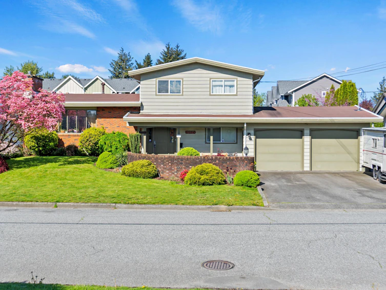 10025 Fairview Drive, Chilliwack, BC, V2P 5J3 - 2