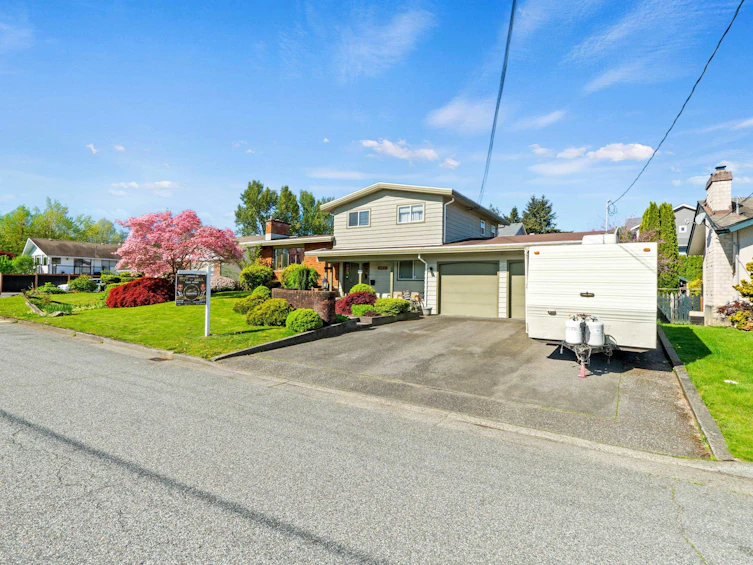 10025 Fairview Drive, Chilliwack, BC, V2P 5J3 - 5