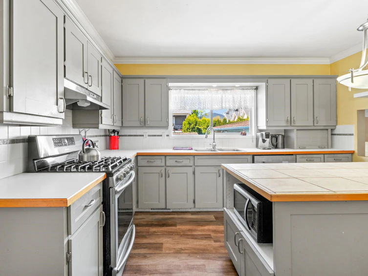 10025 Fairview Drive, Chilliwack, BC, V2P 5J3 - 12